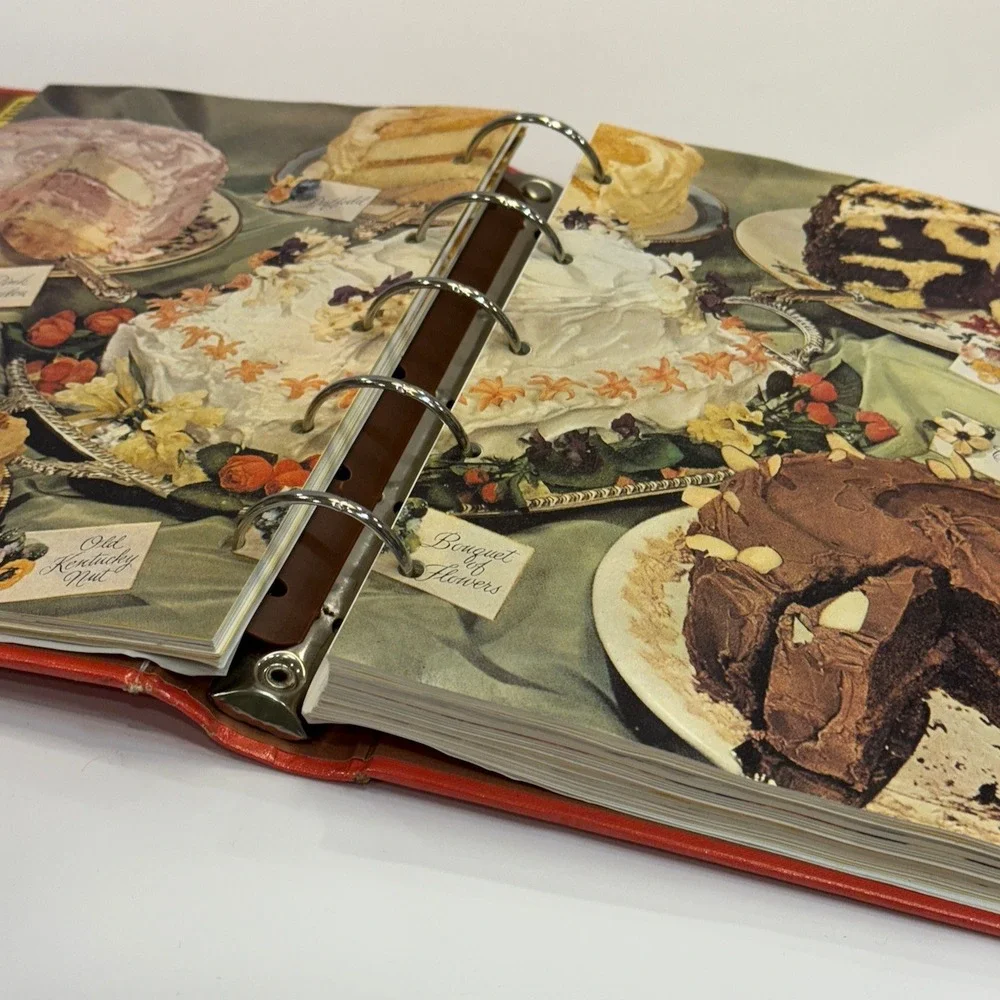 Betty Crockers Picture Cook Book 1998 edition of 1950 Recipe‎ Book